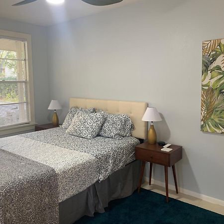 Hollingsworth Guest House With Pool Lakeland Room photo